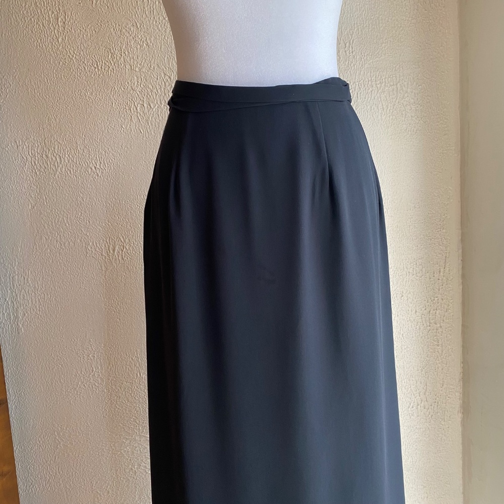 Banana Republic black silk crepe wrap maxi skirt Size 4 - Picture 10 of 15